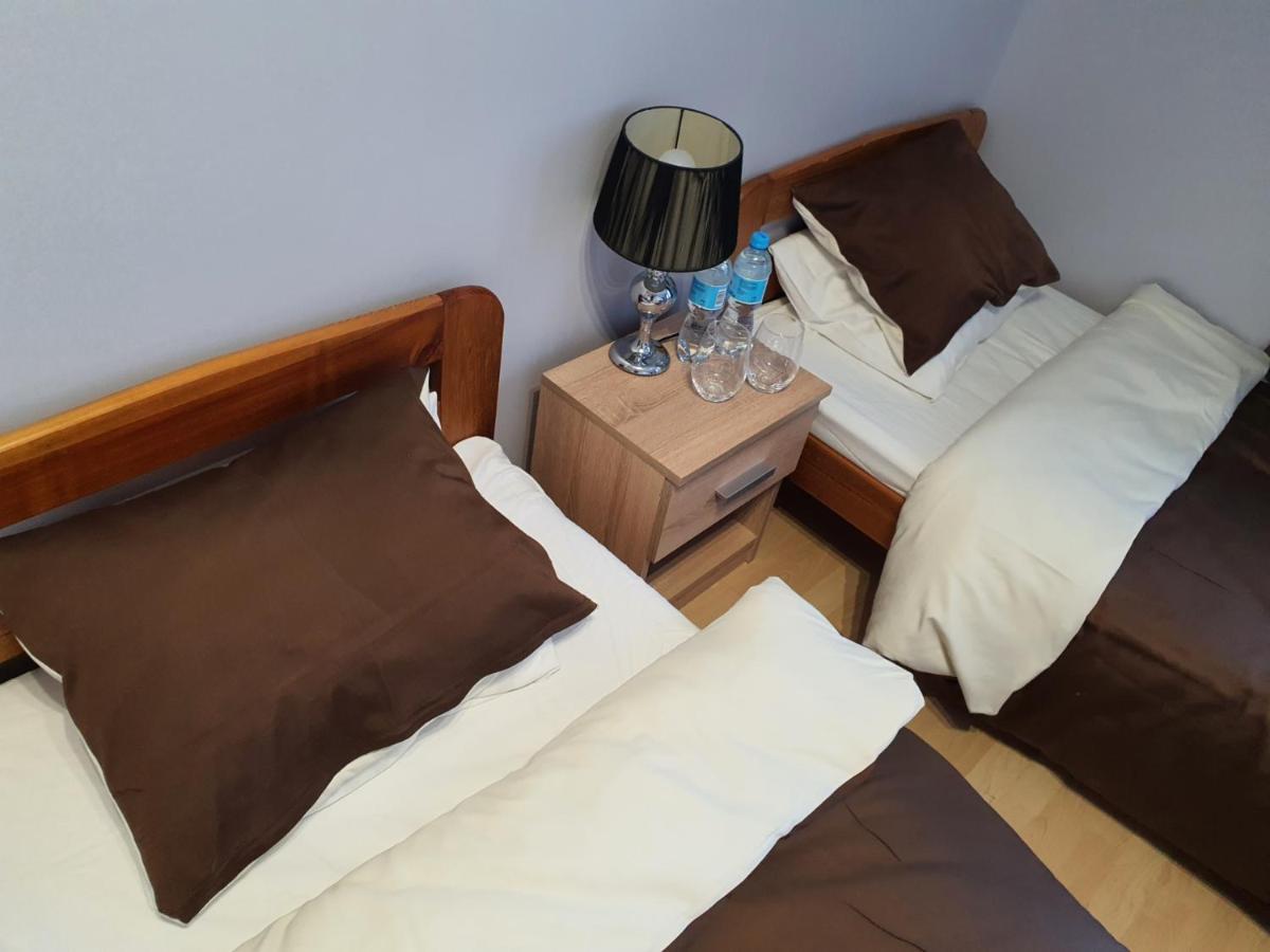 Jasna Hotelik Self Check-In 바르샤바 외부 사진